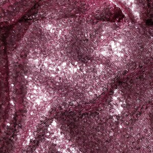 3 mm pailletten op polymeshstof | (2-way stretch/op maat geknipt)