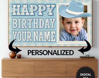 Personalisierter Cowboy-Geburtstagsrahmen mit TV-Motiv | Individuelles Foto, Name (Digitaler Download innerhalb von 24 Stunden)
