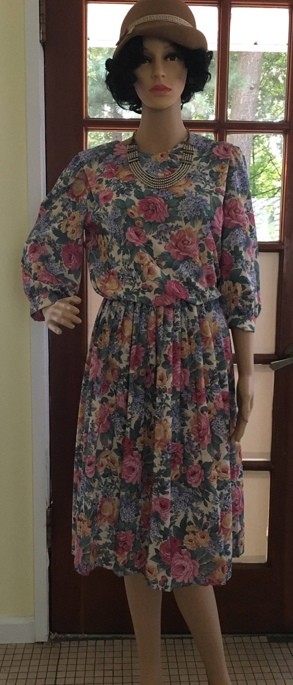 1970s California Looks Floral Dress - image 2