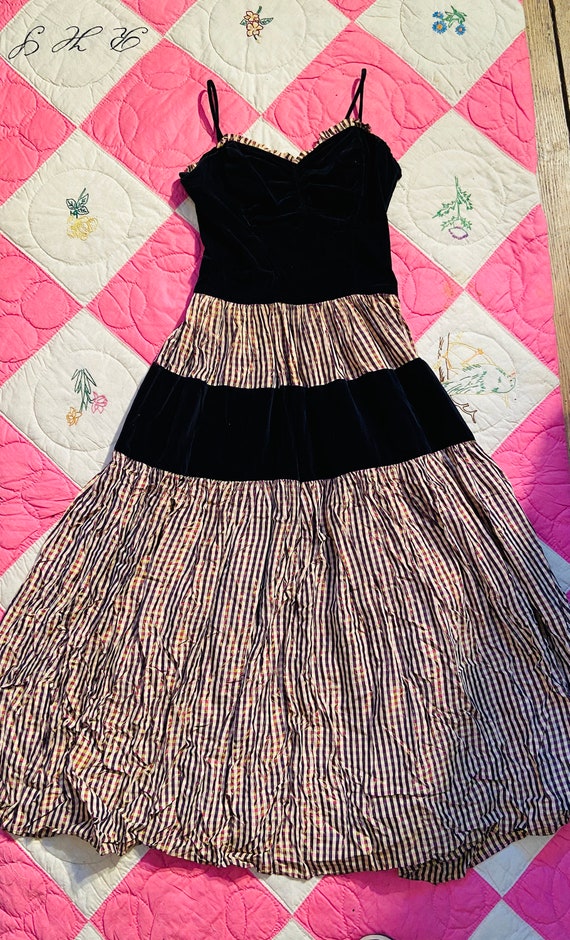 1940s Flare Dress