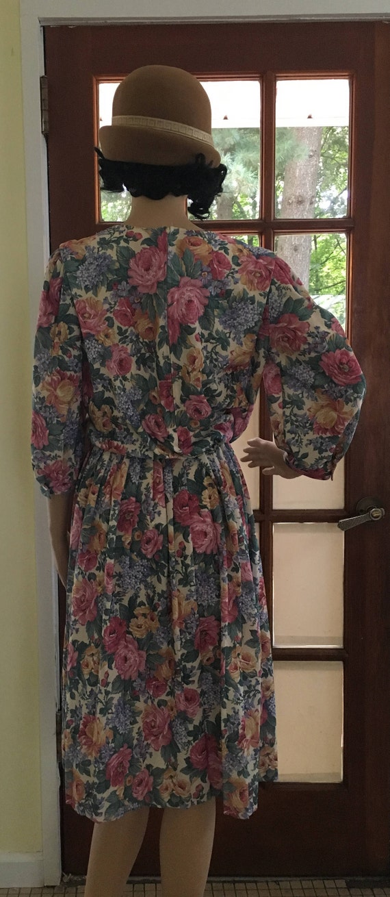 1970s California Looks Floral Dress - image 3