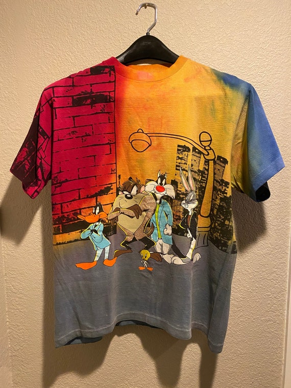 Rare Vintage 90's Looney Tunes multi-color T- shir