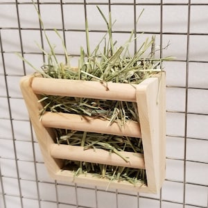 Wood Feeder Hay Rack for Chinchilla Small Pet