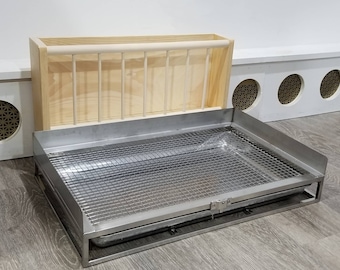 Stainless Steel Scatterless Litter Box with Guards Wood Hay Feeder Food Stand 3 in 1 for Bunny Rabbit