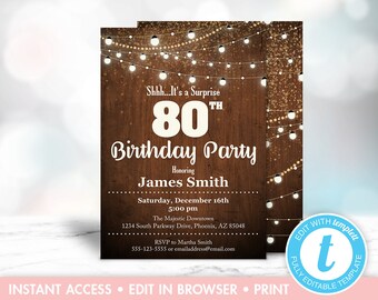 Puede incluir: Un fondo de madera marrón rústico con una cadena de luces blancas. El texto "Shhh...It's a Surprise 80th Birthday Party" está escrito en blanco. El texto "Honoring James Smith" está escrito en blanco. El texto "Saturday, December 16th 5:00 pm" está escrito en blanco. El texto "The Majestic Downtown 1234 South Parkway Drive, Phoenix, AZ 85048" está escrito en blanco. El texto "RSVP to Martha Smith 555-123-5555 or emailaddress@email.com" está escrito en blanco.