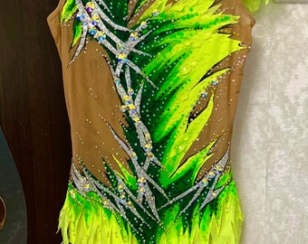 Rhythmic gymnastics leotard