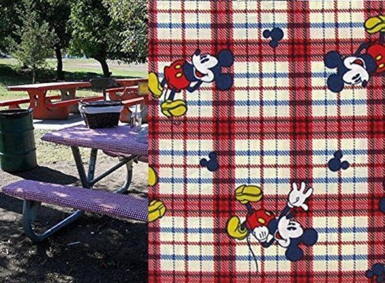 Red White Check Picnic Print Custom Stay Put Fitted Tablecloth