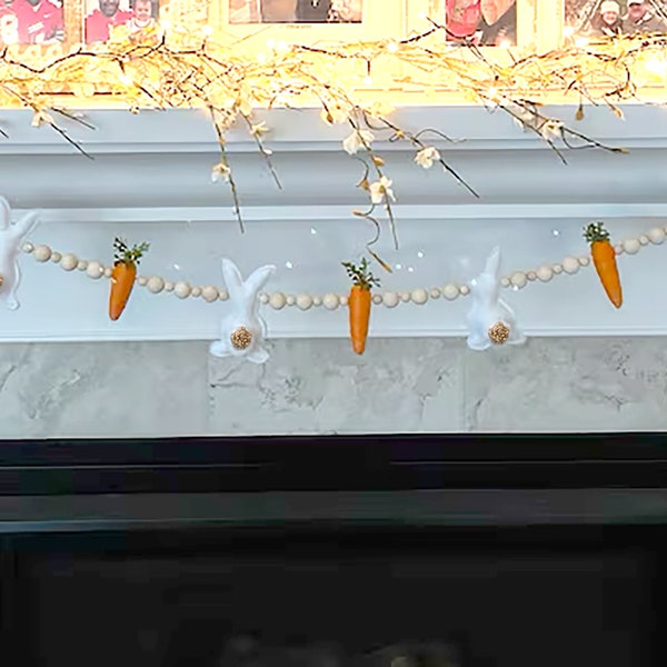 Easter Decorations, Bunny Rabbit Carrot Wreath, Easter Bunny Carrot Garland with Stuffed Rabbit & Plaited Carrot