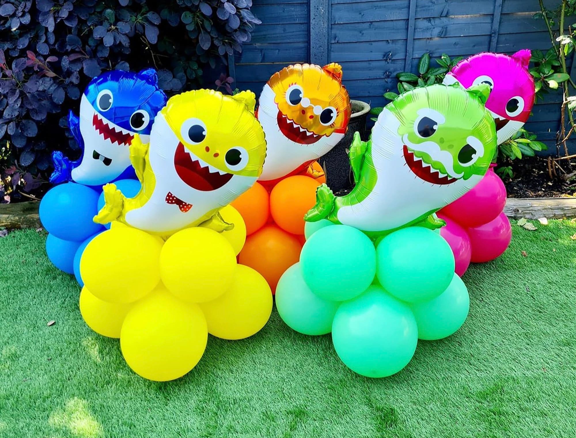 Birthday Sharks Balloon Stand Baby Shark Balloons Baby Shark Birthday baby shark birthday Family Shark Balloons Shark First