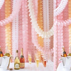 Four-Leaf Clover Tissue Paper Garland, Party Streamers, Party Backdrop, Birthday Party Decorations, Streamer Backdrop, Hanging Streamers