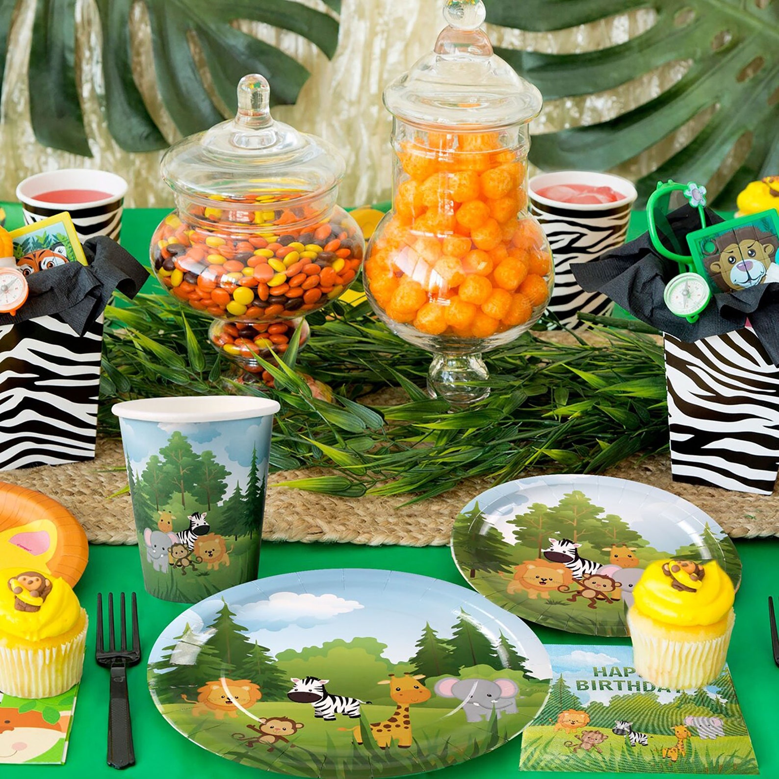 Jungle Animal Party Tableware Set Serves 8 Jungle Party Etsy