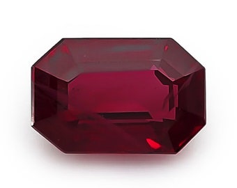 Burma Ruby 0.87 carats, Gemstone Certified, Burmese Ruby Faceted Gemstone