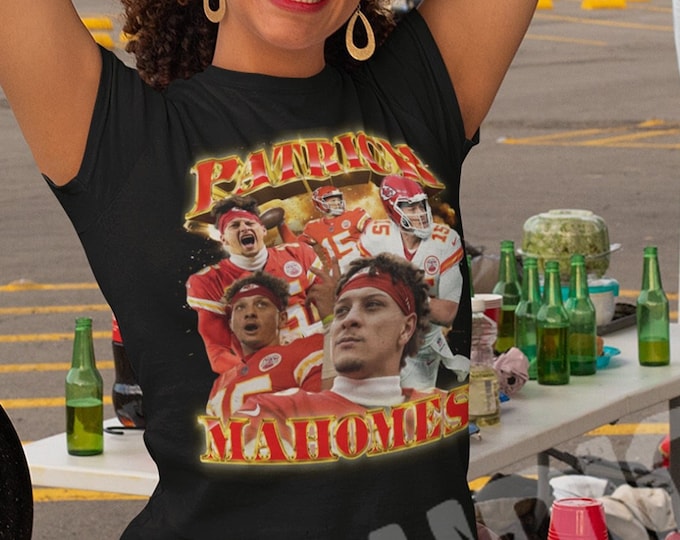 Patrick Mahomes 90s Vintage Bootleg Unisex Rap T-Shirt | Kansas City Chiefs | Football Nfl Unisex Youth Women's Fit US FREE SHIPPING