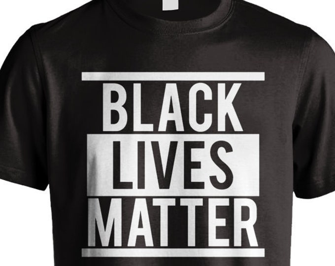 Black Lives Matter #blacklivesmatter protest #imwithkap protest kneel t-shirt