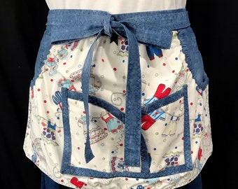 Clothespin apron, Peg apron, Laundry, Yard, Garden, Collecting, Crafting, Blue, White, Woman’s, Handmade in USA, Christmas gift, Birthday