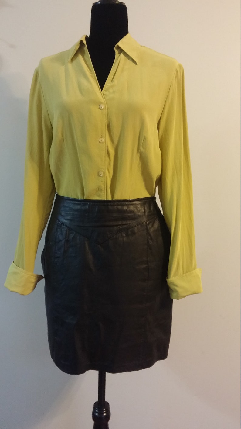 Vintage black leather mini skirt