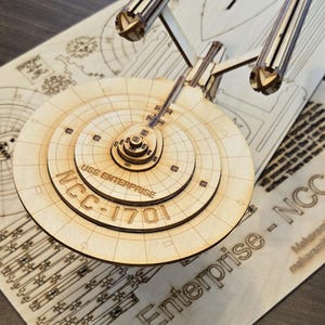 Star Trek USS Enterprise NCC-1701 - 3D Puzzle - Model Kit