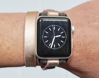 Correa doble para Apple Watch de cuero dorado rosa con detalles en gris espacial