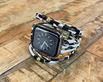 Correa de Apple Watch con estampado de leopardo blanco: brazalete magnético dorado