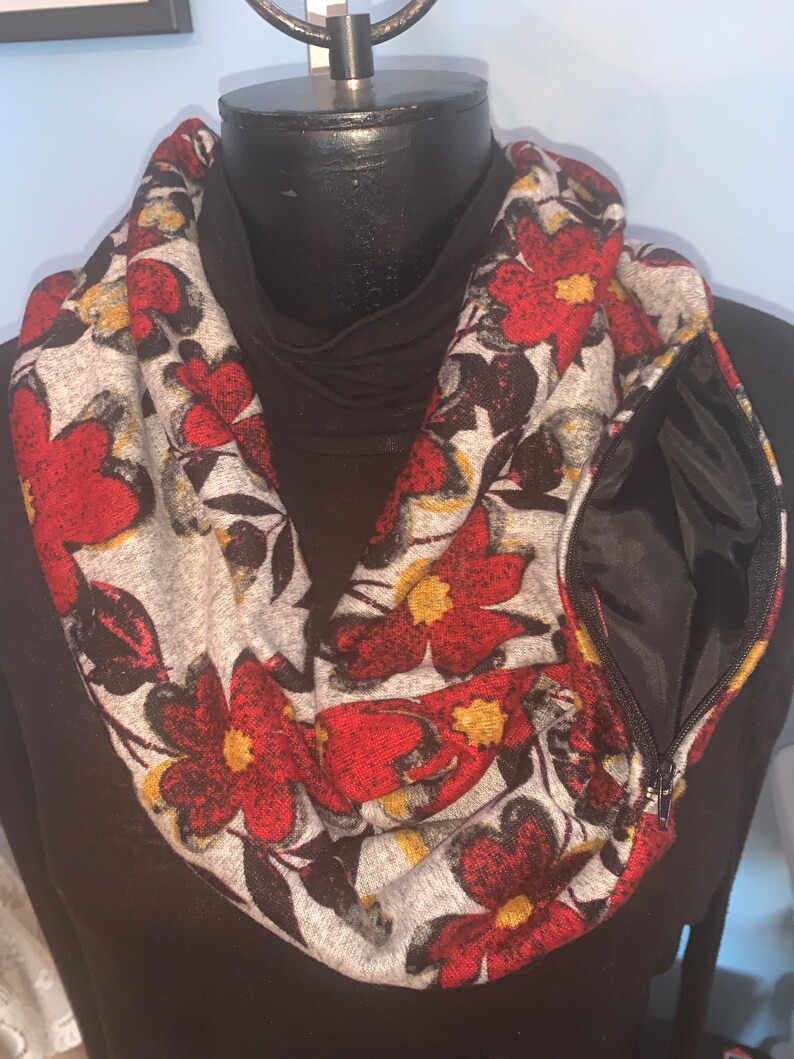 SINGLE LOOP Flower infinity hidden pocket scarf Bild 3