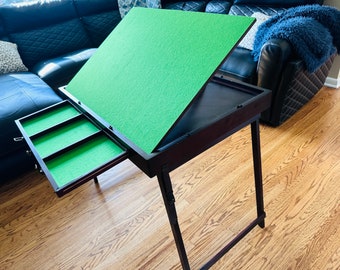 Portable jigsaw puzzle table