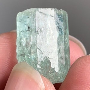 UNTREATED 20cts Emerald Beryl • Muzo mine, Colombia