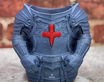 3D Printed Knights Suit of Armor Can Cozy
