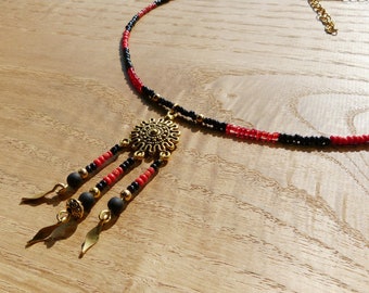 ethnic necklace, artisanal, red and black rock pearls