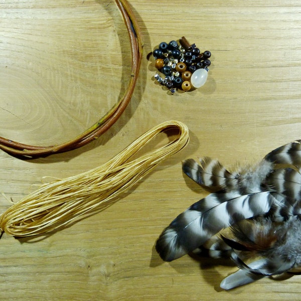 Kit Création d'Attrape Rêves, Plumes naturelles, perles et cercle en bois, Je crée mon Attrape Rêves