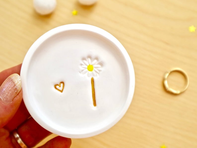 Personalised Daisy Flower Ring Dish, Tiny Ring Dish, Mini Trinket Dish, Birthday Gift Her, Tiny Cute, Keepsake Gift by janeBprints image 1