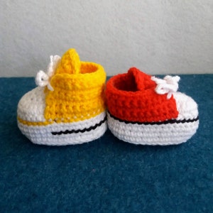 Crochet Pattern for Doll Shoes Sneakers, PDF Pattern in English, Shoes Pattern with 2 versions of soles. image 4