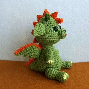 Crochet PATTERN for Small Dragon,Amigurumi small Dragon,Toy Dragon for any use Xmas decoration, Bag Charm, Keychain
