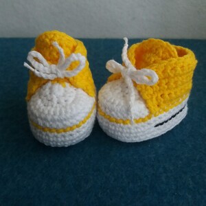 Crochet Pattern for Doll Shoes Sneakers, PDF Pattern in English, Shoes Pattern with 2 versions of soles. image 6