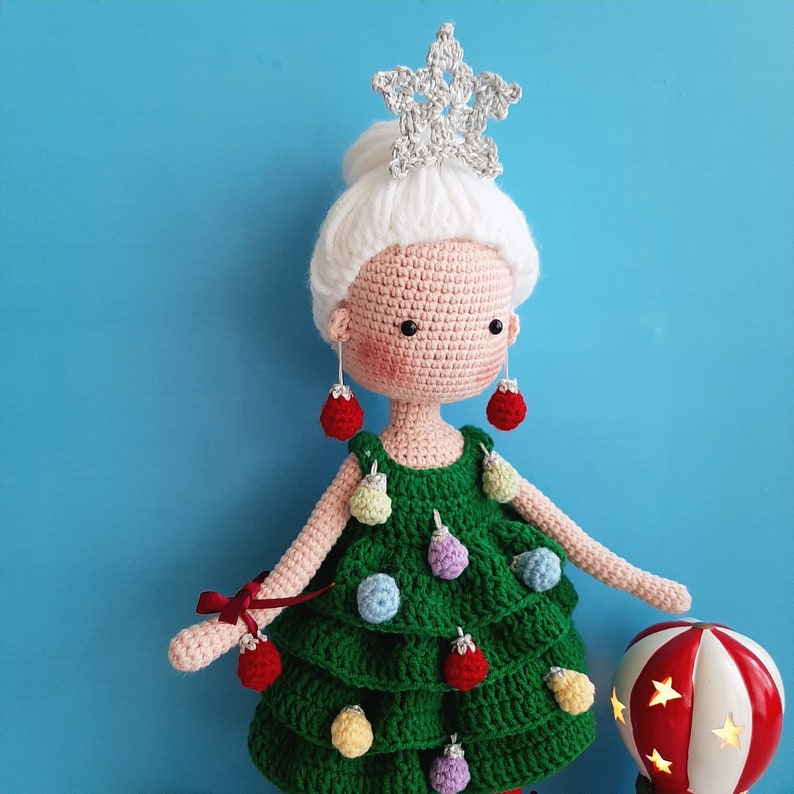 PATTERN Crochet Doll Christmas Tree,Amigurumi Doll for Xmas,PDF pattern in English,Pattern includes:DOLL base with hair, removable Clothes image 6