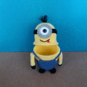 Crochet Pattern for Minion, Minion Toy Box, Amigurumi Minion pattern