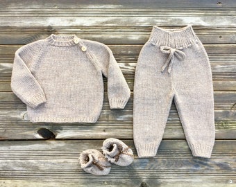 Conjunto de ropa de bebé de lana merino tejida, unisex para recién nacidos.