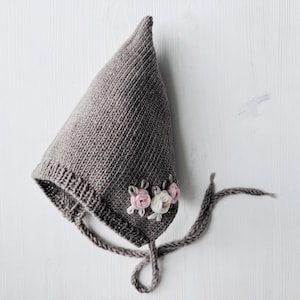 Broderi Rosbrun Merinoull Pixie Nyfödd Baby Stickad Mössa Blommönster Trädgård Gåva Barn Mössa Keps Flicka Tyg Slipsar Fotorekvisita