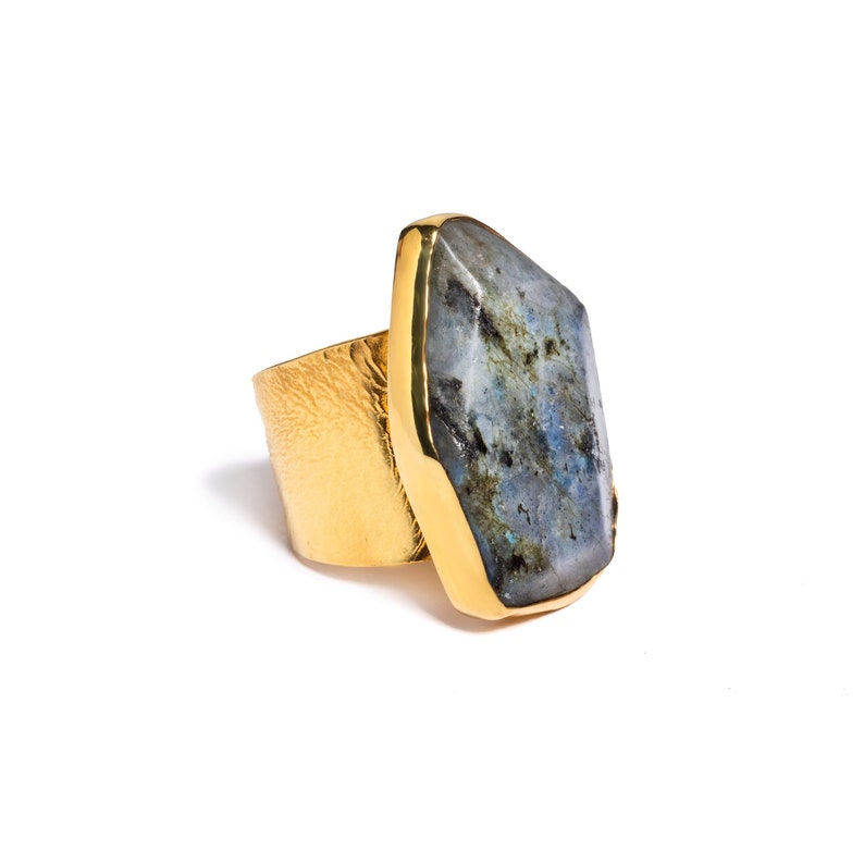Mother/'s Day Gift Green Flash Ring Wide Band Gemstone Ring Labradorite Ring Natural Gemstone Ring February and March Birthstone