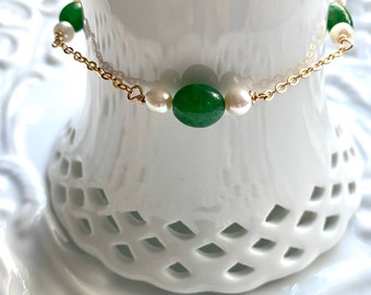 Japanese Akoya Pearl Emerald Bracelet - Vintage 6.5mm AAA Akoya pearls- 10mm emerald beads - 14k gold filled chain