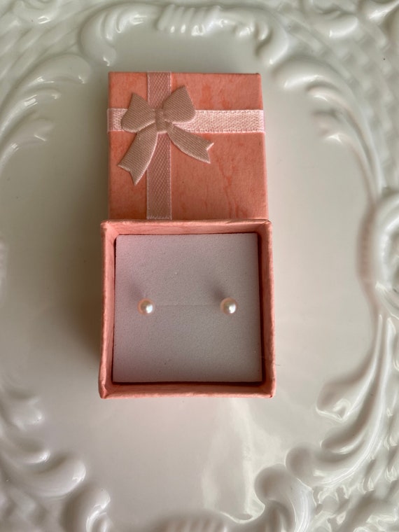 Japanese saltwaterAKOYA pearl earrings - 3.6mm Go… - image 6