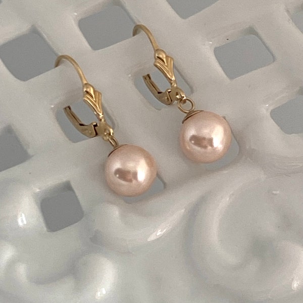 Vintage Pink Freshwater pearls - 8.1mm  - AAA - highly iridescent nacre- 14k Gold-Filled Lever Backs