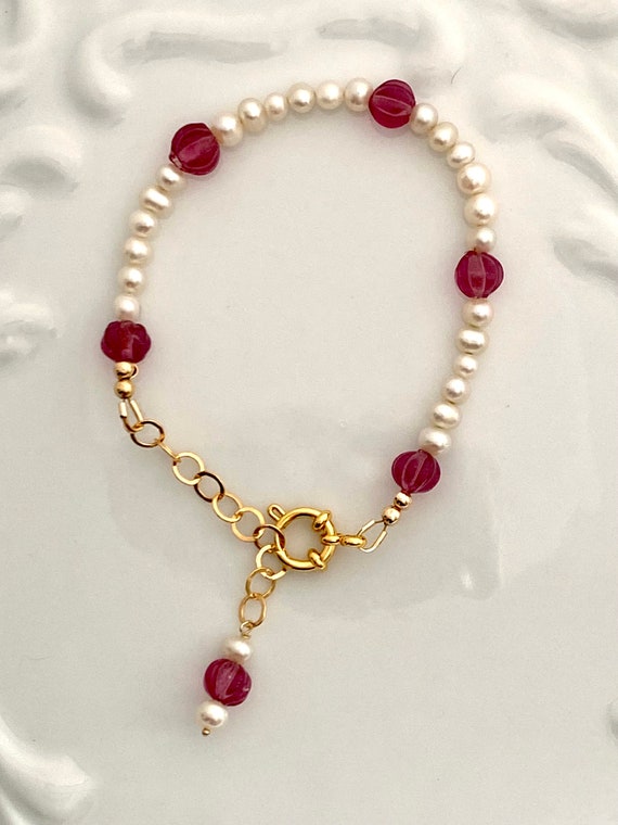 Freshwater pearl bracelet 6 1/2 -8” -5mm highly ir