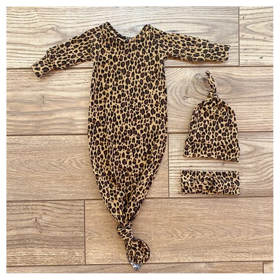 Knotted gown- Newborn gown- Tie knot gown- Fold  over mits- Newborn outfit- going home outfit- cheetah