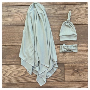 Swaddle blanket- Swaddle set- Newborn- Baby blanket- Baby swaddle- Baby girl swaddle- newborn photography- light sage green rib knit swaddle