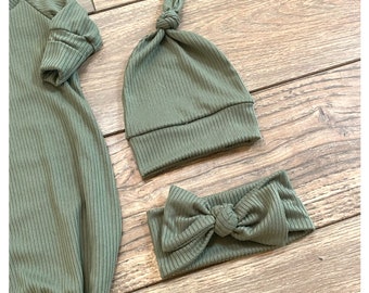 Baby outfit | baby shower gift | newborn outfit | knotted  bow | knotted hat | sleep gown