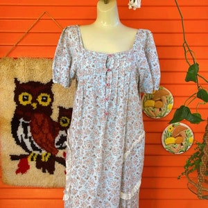 Vntg 70s Prairie Light Blue Floral Patterned Maxi Dress Lace Made in Hawaii Size 10