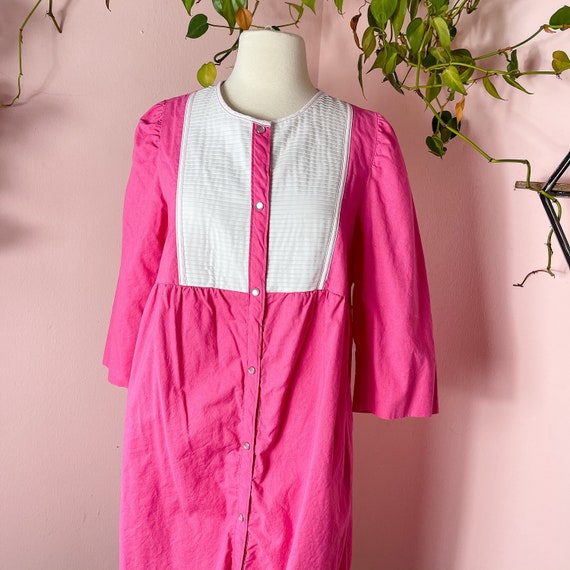 60s 70s MODELS COAT Hot Pink Housecoat Robe Women… - image 9