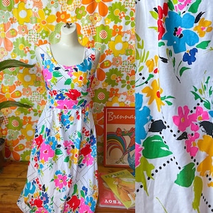 Vntg 80s Lee Stevens of Miami White Floral Multicolored Sleeveless Sun Dress / Vibrant Colors