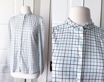Blusa de mujer de manga larga en azul y blanco con diseño geométrico en bloques de color DEVON de los años 80, talla grande