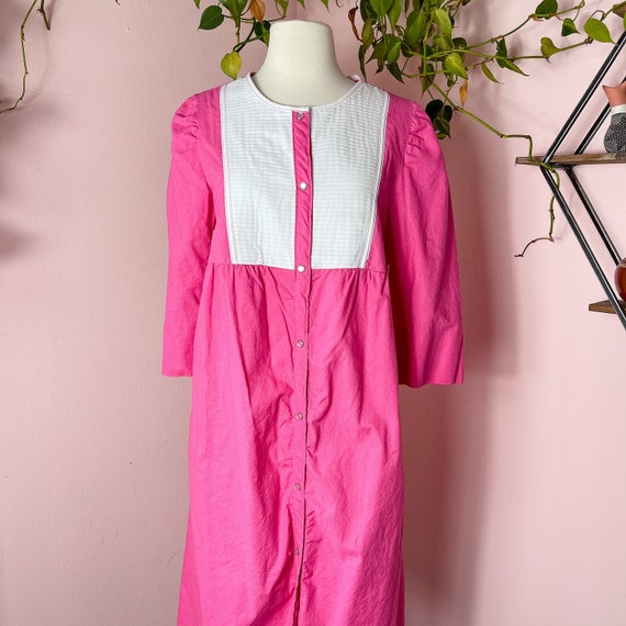 60s 70s MODELS COAT Hot Pink Housecoat Robe Women… - image 3
